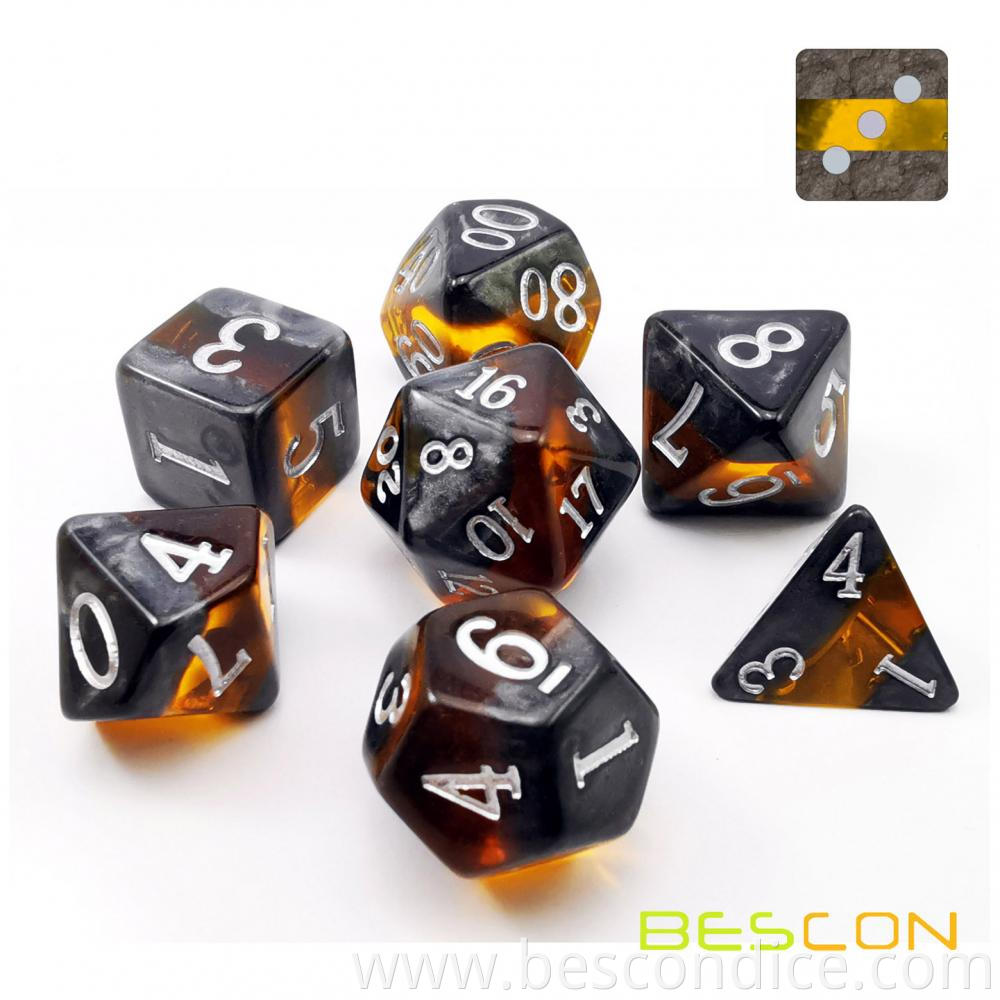 Dungeons And Dragons Amber Stone Dice 2